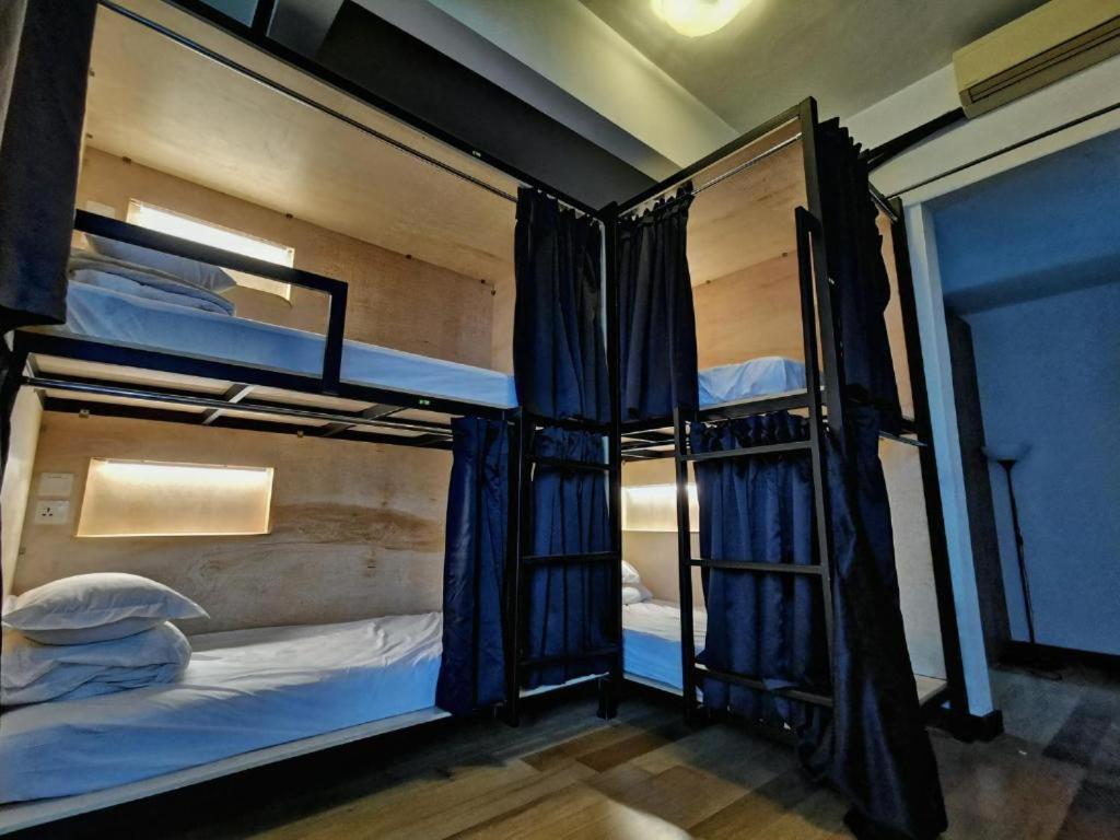 Penthouse On 34 - The Highest Unit And Best Views In Regalia & Private Rooftop Terrace 쿠알라룸푸르 외부 사진