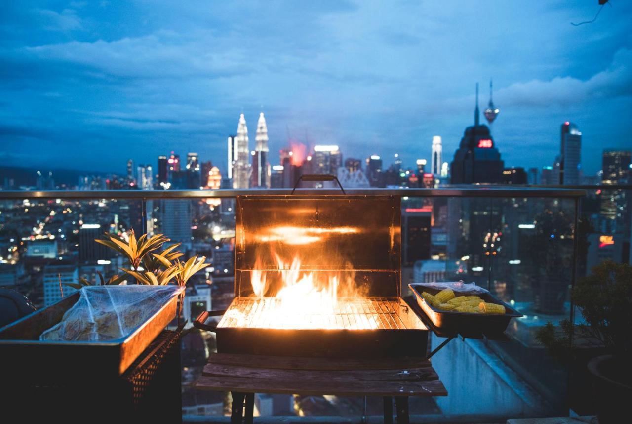 Penthouse On 34 - The Highest Unit And Best Views In Regalia & Private Rooftop Terrace 쿠알라룸푸르 외부 사진