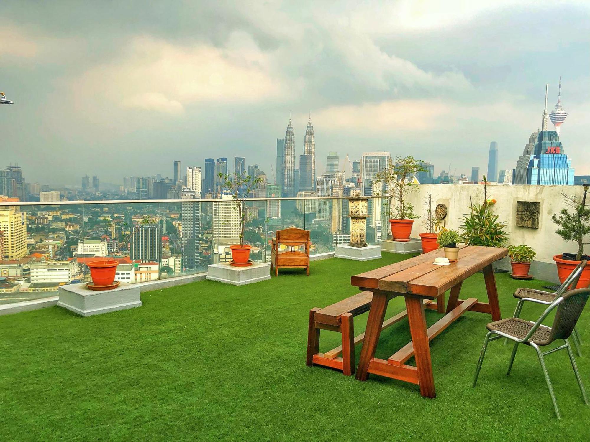 Penthouse On 34 - The Highest Unit And Best Views In Regalia & Private Rooftop Terrace 쿠알라룸푸르 외부 사진