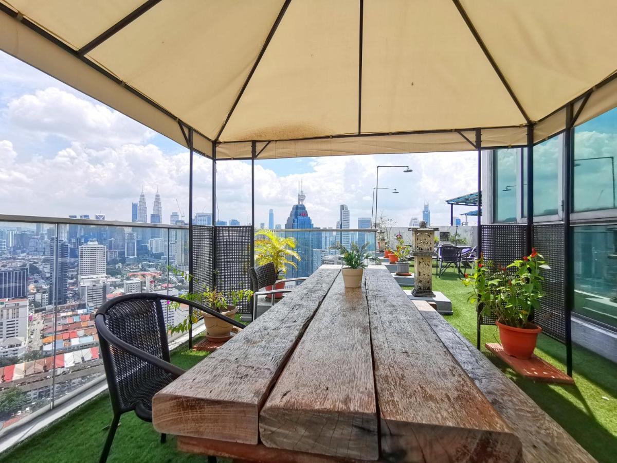Penthouse On 34 - The Highest Unit And Best Views In Regalia & Private Rooftop Terrace 쿠알라룸푸르 외부 사진