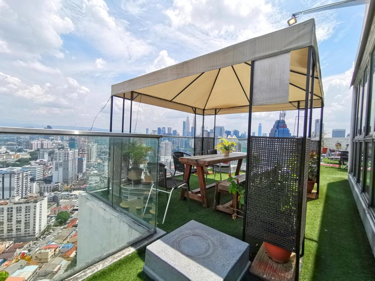 Penthouse On 34 - The Highest Unit And Best Views In Regalia & Private Rooftop Terrace 쿠알라룸푸르 외부 사진